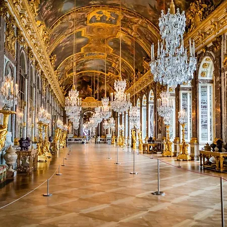 T2 Au Calme A 2 Min A Pied Du Chateau - Le Versaillais *